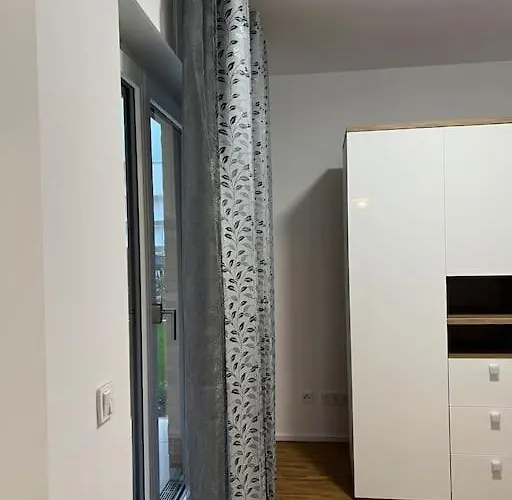 Three Bedroom In Centre With A Grand Garden Apartamento Fráncfort del Meno